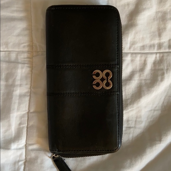 Coach Wallet - Picture 1 of 3